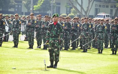 Seluruh Organik dan Taruna AkmilLaksanakan Upacara Bendera