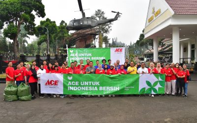 Aksi Bersih-Bersih Program Ace Hardware di Museum Taruna Abdul Djalil Akademi Militer