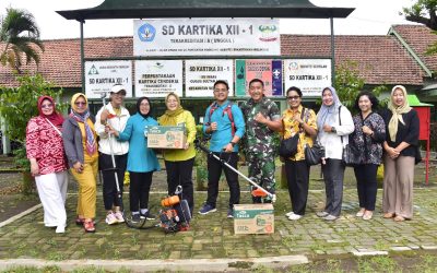 Terobosan Bersih! Ketua Persit Kartika Candra Kirana Akmil Sumbangkan Mesin Rumput untuk Sekolah