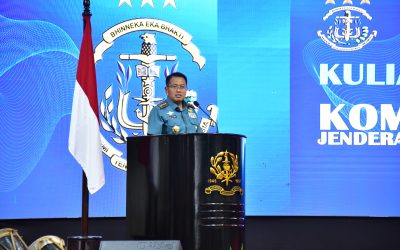 Komandan Jenderal Akademi TNI Berikan Kuliah Umum di Akmil Magelang