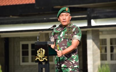 Gubernur Akademi Militer Pimpin Apel Luar Biasa