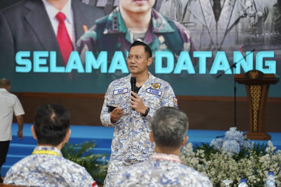Menko AHY dan Ketua Umum Kadin Tekankan Infrastruktur sebagai Pilar Ketahanan Nasional