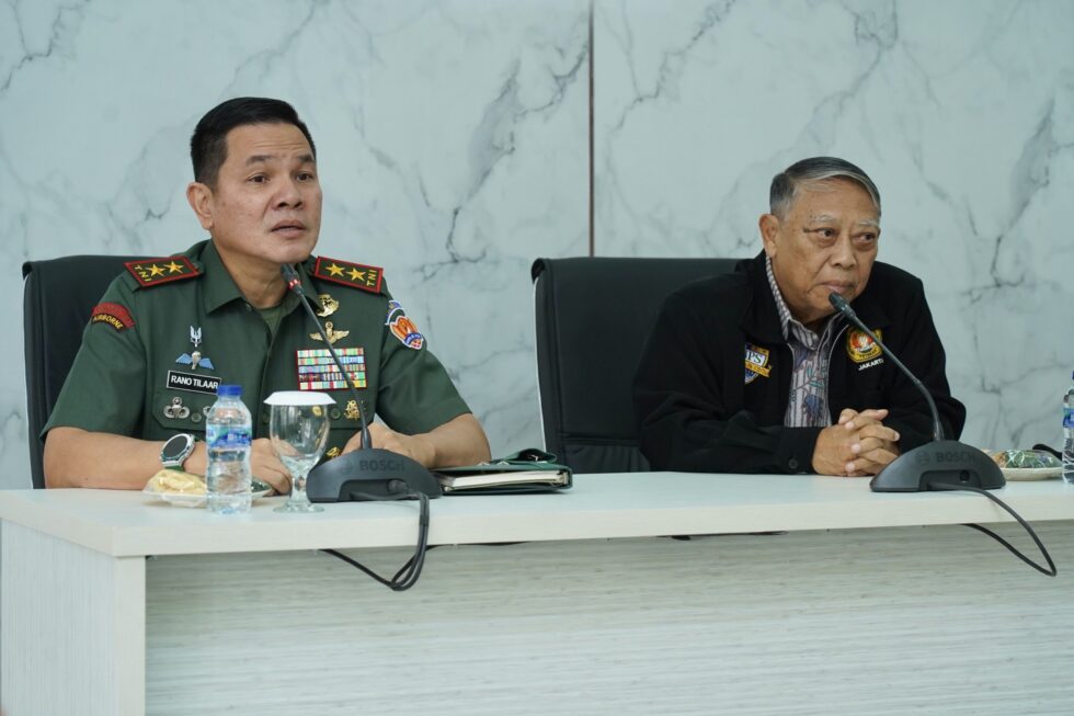Audiensi Diskusi Inisiatif Program Kecerdasan Buatan di Akademi Militer