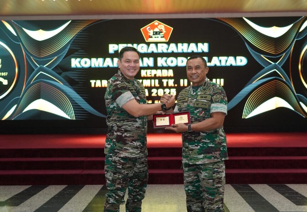 Dankodiklatad Beri Pengarahan Kepada Taruna Akmil Tingkat II dan III