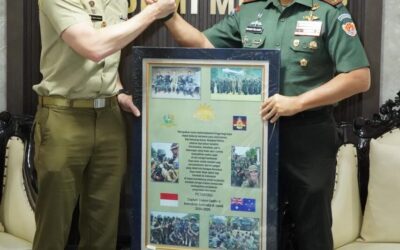 Akmil Lepas Instruktur Australia Kapten Kav Damon Radford