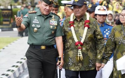 Gubernur Akmil Sambut Reuni Emas Alpajuli 1975–2025